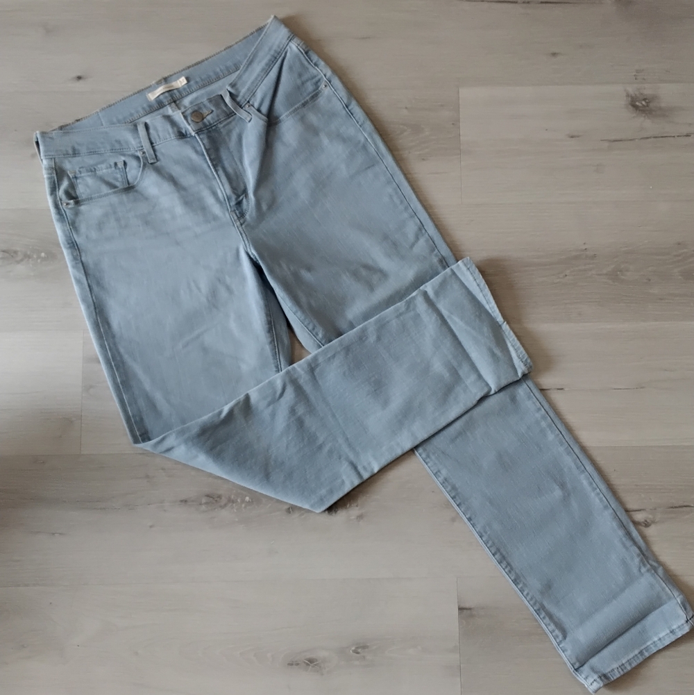 Women's Levi Classic Straight Jeans